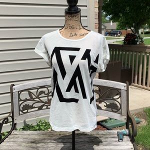 Reebok mesh work out shirt